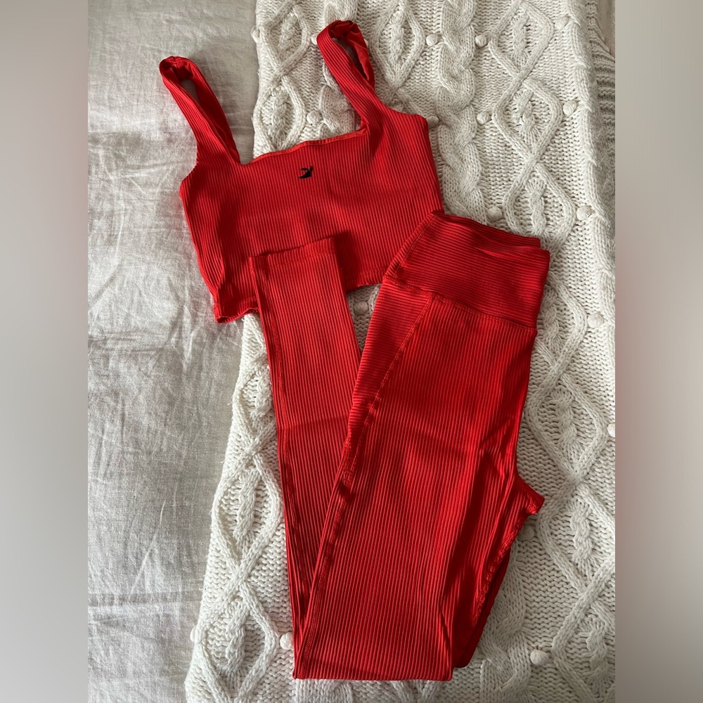Glyder leggings and sports bra set